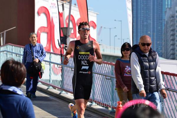 Tony Dodds during the run leg of the race. 